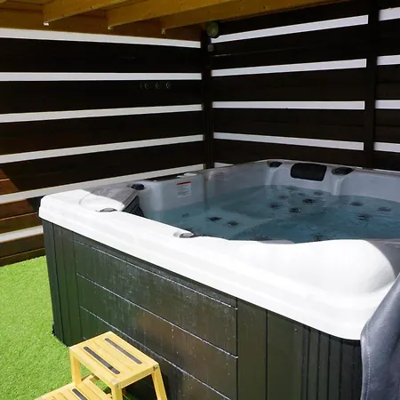 Сasa de vacaciones Maison Spacieuse A Simaine La Rotonde Piscine Partagee