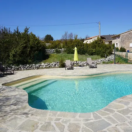 Maison Spacieuse A Simaine La Rotonde Piscine Partagee Сasa de vacaciones Simiane-la-Rotonde